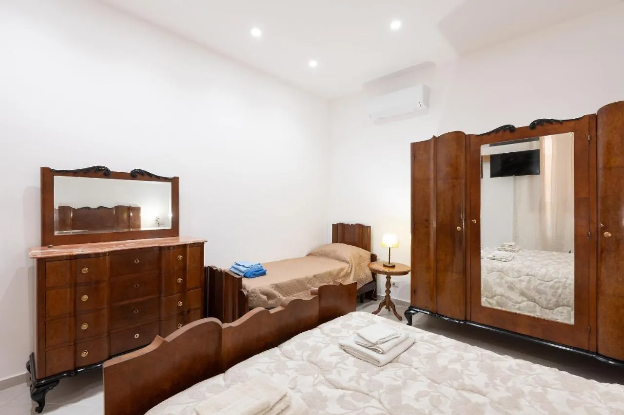 Casa Vacanza Desy Villa Trapani